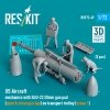 RESKIT RSF72-0049 US Aircraft mechanics with SUU-23 20mm gun pod  (open & close gun bay) on transport trolley (scene 1) (3 pcs) (3D Printed) (1/72)